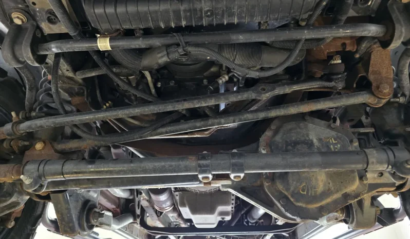 
								2013 Ford E-350 Quigley 4×4 Conversion full									