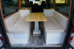 
										2013 Mercedes-Benz Sprinter 2500 Camper Conversion full									