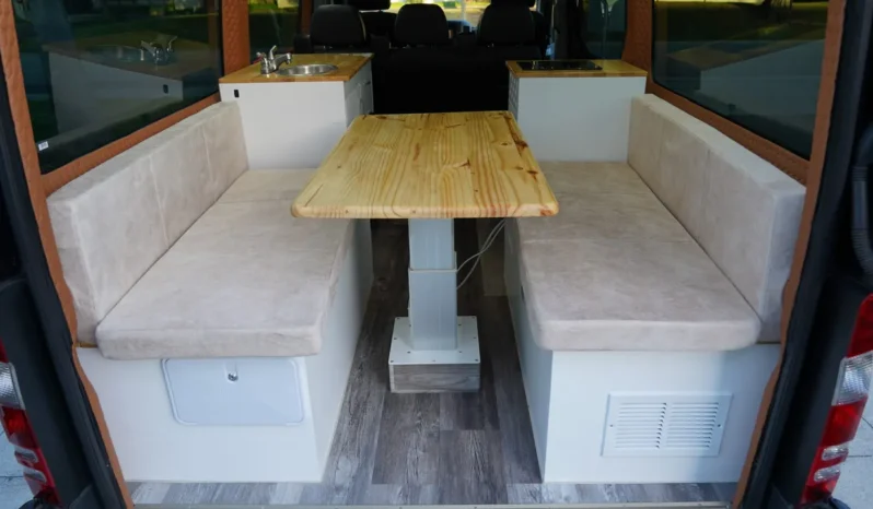 
								2013 Mercedes-Benz Sprinter 2500 Camper Conversion full									