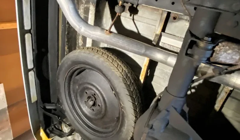 
								1995 GMC Safari AWD Conversion Van full									