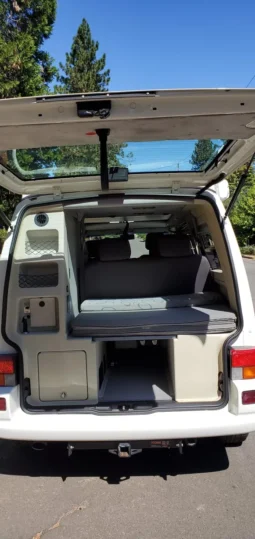 
										2002 Volkswagen Eurovan Camper full									