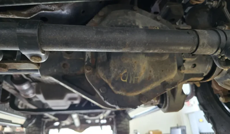 
								2013 Ford E-350 Quigley 4×4 Conversion full									