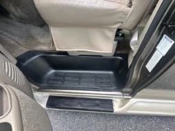 
										2002 Chevrolet Express G1500 Sherrod Conversion Van full									