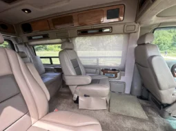
										2002 Chevrolet Express G1500 Sherrod Conversion Van full									