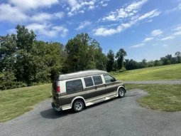 
										2002 Chevrolet Express G1500 Sherrod Conversion Van full									