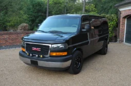 
										2003 GMC Savana G1500 Regency Conversion Van full									