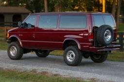 
										2007 Ford Econoline E-350 Quigley 4×4 Conversion full									