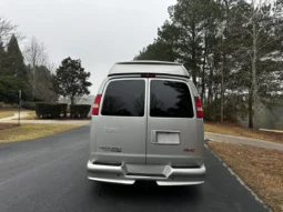 
										2008 GMC Savana 1500 AWD Conversion Van full									