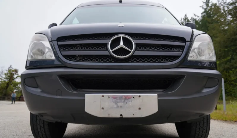 
								2013 Mercedes-Benz Sprinter 2500 Camper Conversion full									